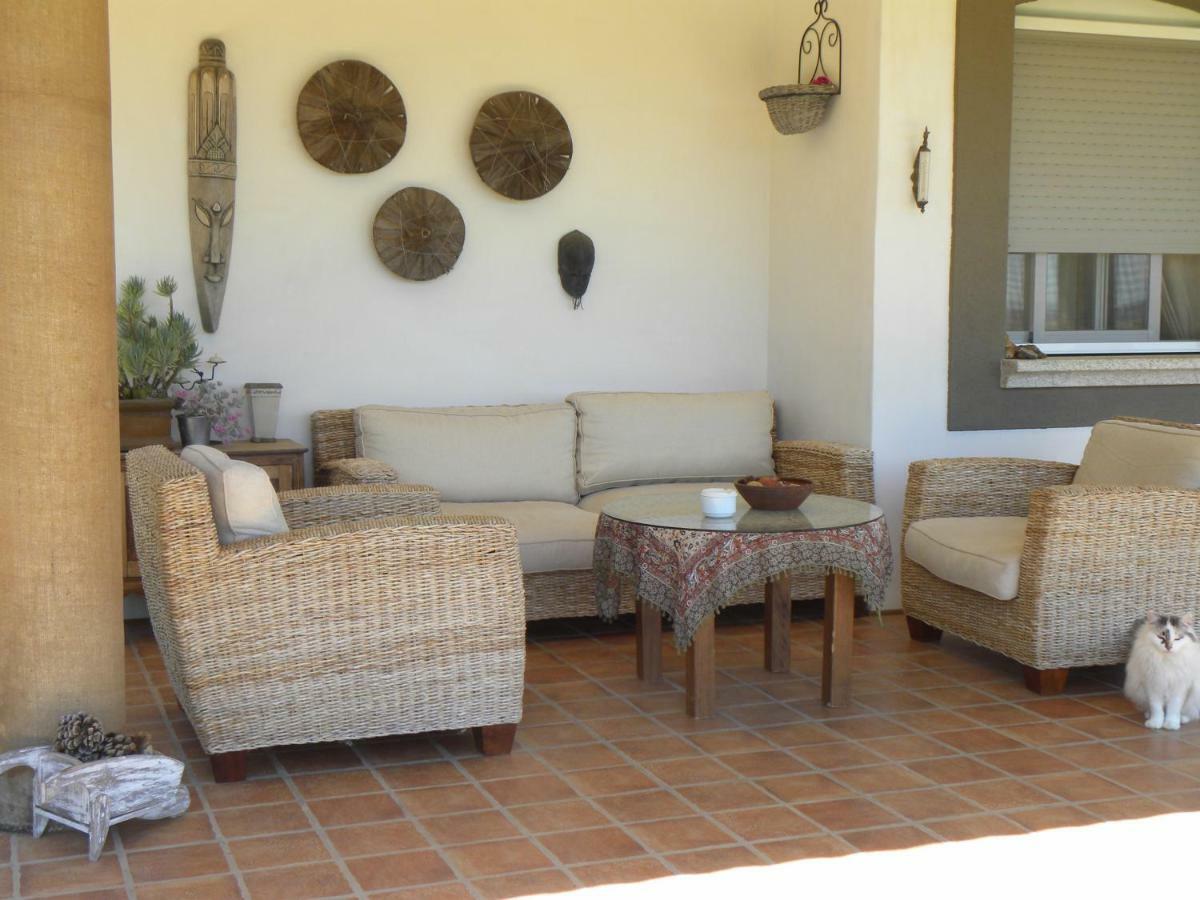 Jardin De La Yedra Guest House กาเซเรส ภายนอก รูปภาพ